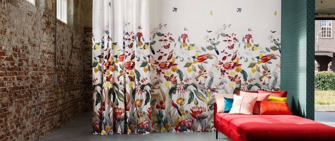 edle Vorhangstoffe: eleganter Vorhang blickdicht kunstvolles Muster mit Blumen und Vögeln