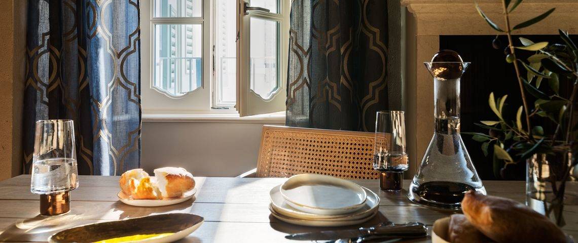 Esszimmer edler Tagesvorhang in Blau massgeschneidert