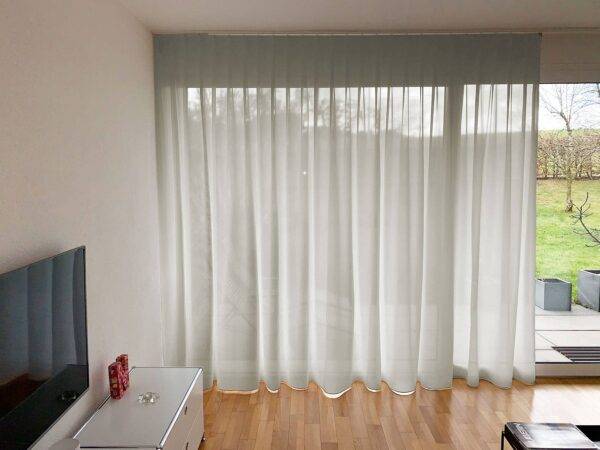 Transparenter Tagvorhang OPTIMA nach Mass Ecruweiss