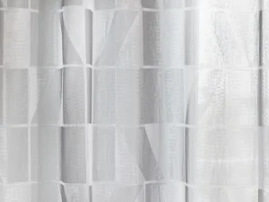 Untitled_AB5 von Kvadrat Tagesvorhang